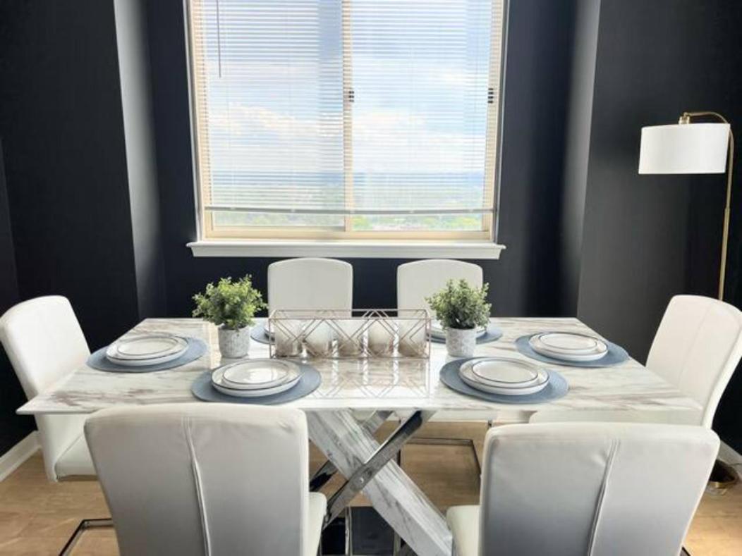 Elegant King Suite Metro Dc Arlington Exterior foto